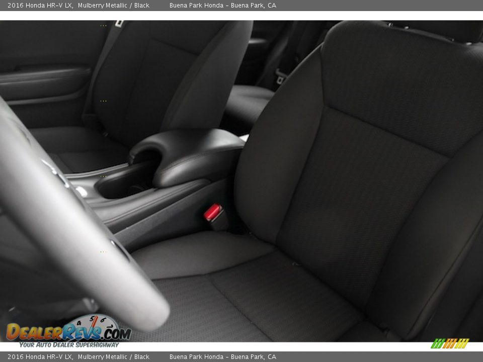 2016 Honda HR-V LX Mulberry Metallic / Black Photo #10