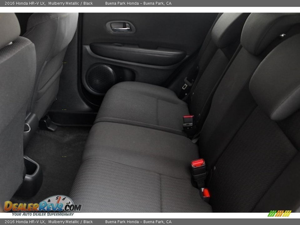 2016 Honda HR-V LX Mulberry Metallic / Black Photo #11