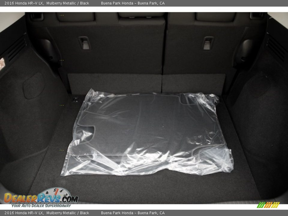 2016 Honda HR-V LX Mulberry Metallic / Black Photo #14