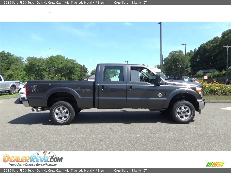 2016 Ford F350 Super Duty XL Crew Cab 4x4 Magnetic Metallic / Steel Photo #8