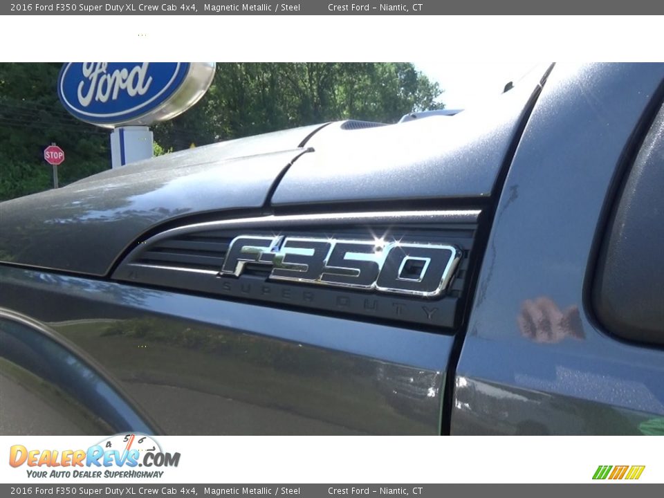 2016 Ford F350 Super Duty XL Crew Cab 4x4 Magnetic Metallic / Steel Photo #11