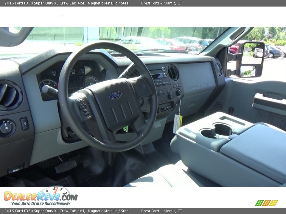 2016 Ford F350 Super Duty XL Crew Cab 4x4 Magnetic Metallic / Steel Photo #12