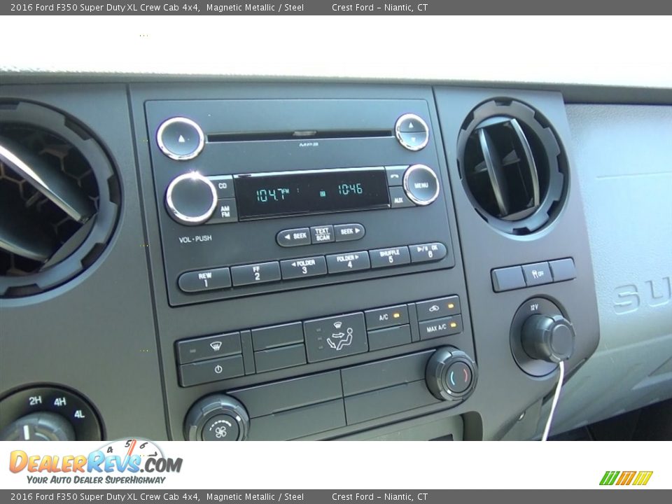 2016 Ford F350 Super Duty XL Crew Cab 4x4 Magnetic Metallic / Steel Photo #15