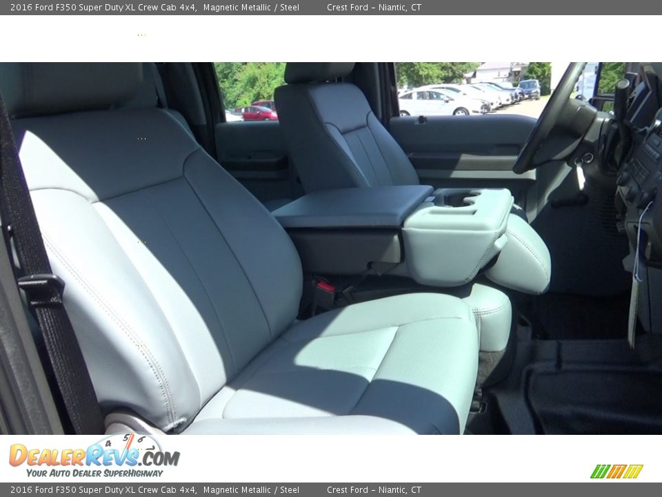 2016 Ford F350 Super Duty XL Crew Cab 4x4 Magnetic Metallic / Steel Photo #24
