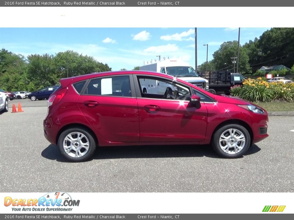 2016 Ford Fiesta SE Hatchback Ruby Red Metallic / Charcoal Black Photo #8