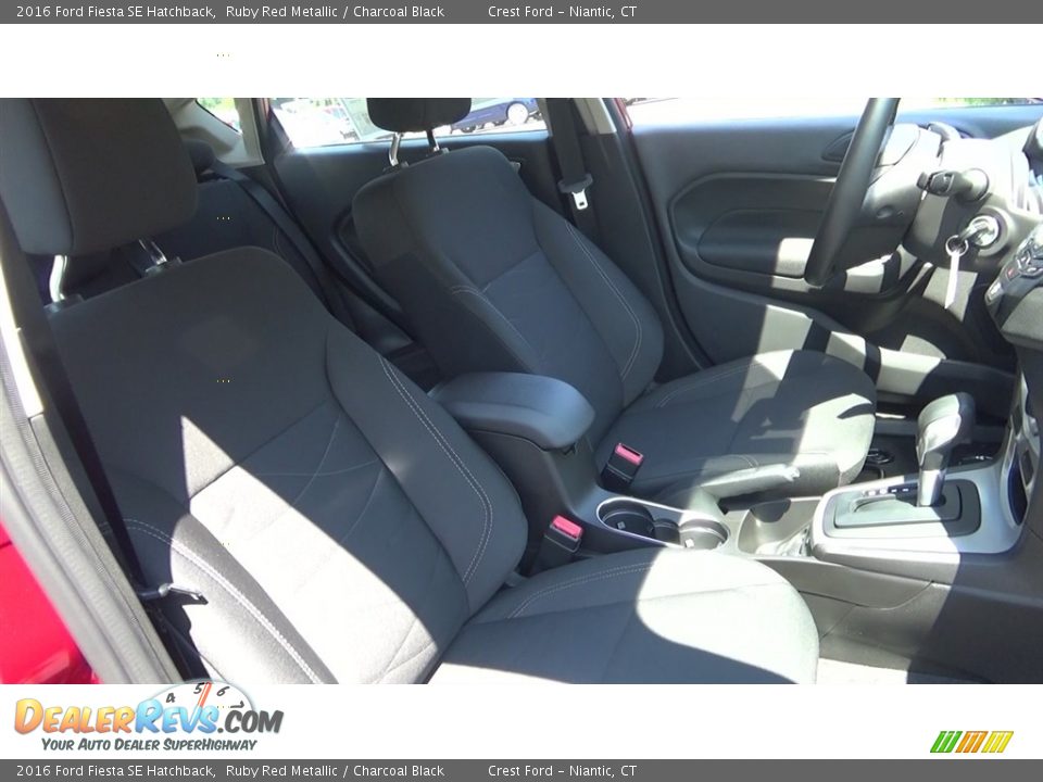 2016 Ford Fiesta SE Hatchback Ruby Red Metallic / Charcoal Black Photo #25