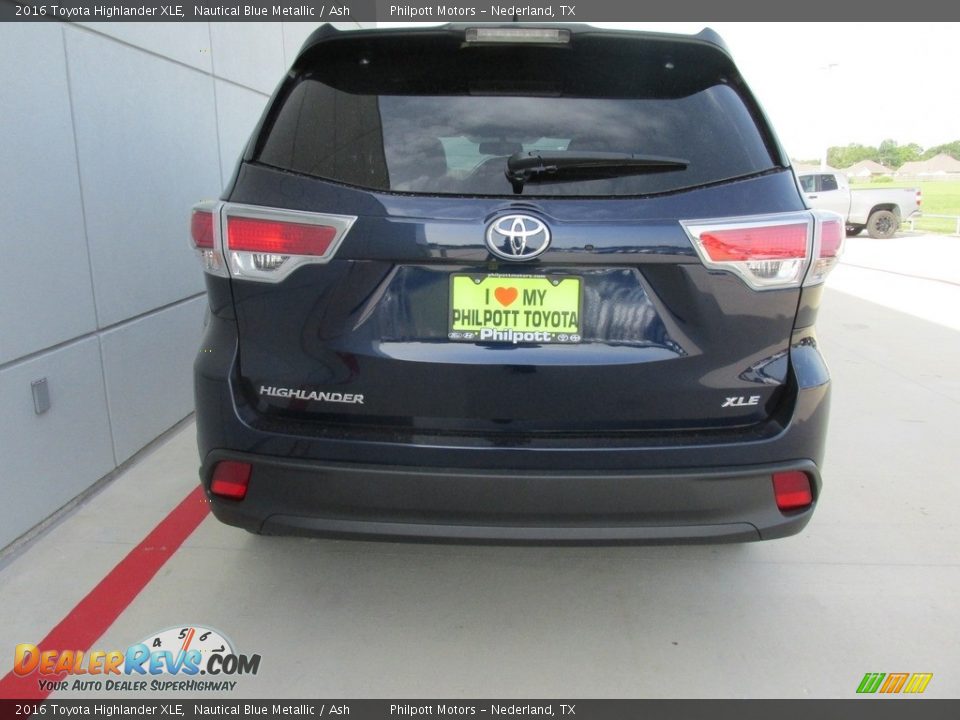2016 Toyota Highlander XLE Nautical Blue Metallic / Ash Photo #5