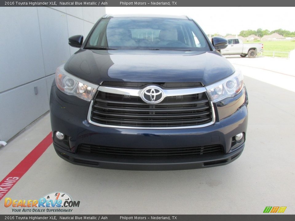 2016 Toyota Highlander XLE Nautical Blue Metallic / Ash Photo #8