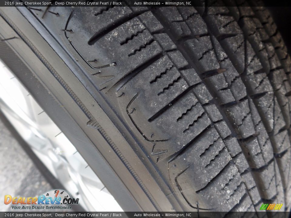 2016 Jeep Cherokee Sport Deep Cherry Red Crystal Pearl / Black Photo #9