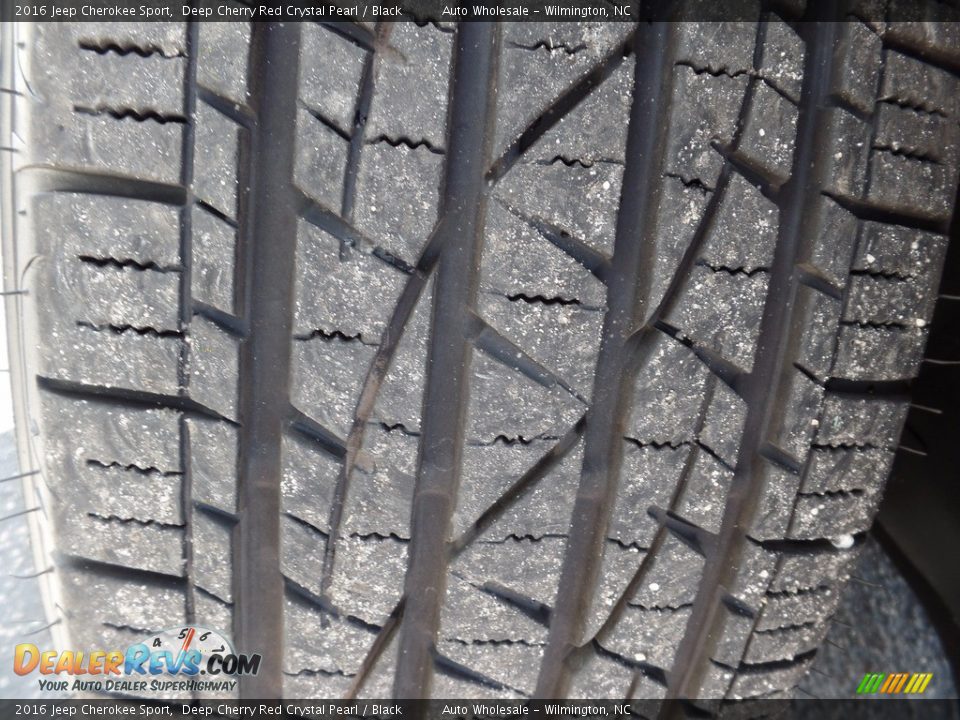 2016 Jeep Cherokee Sport Deep Cherry Red Crystal Pearl / Black Photo #10