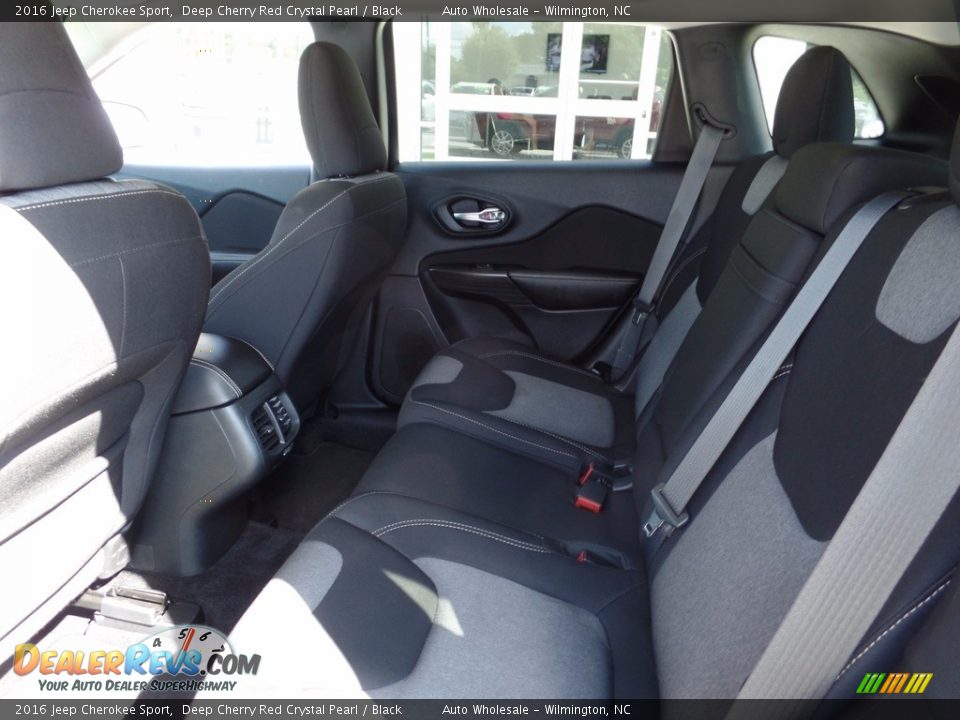 2016 Jeep Cherokee Sport Deep Cherry Red Crystal Pearl / Black Photo #12