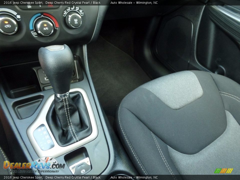 2016 Jeep Cherokee Sport Deep Cherry Red Crystal Pearl / Black Photo #20