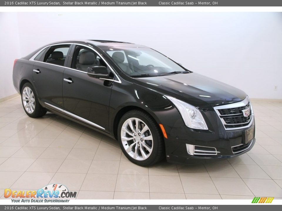 2016 Cadillac XTS Luxury Sedan Stellar Black Metallic / Medium Titanium/Jet Black Photo #1