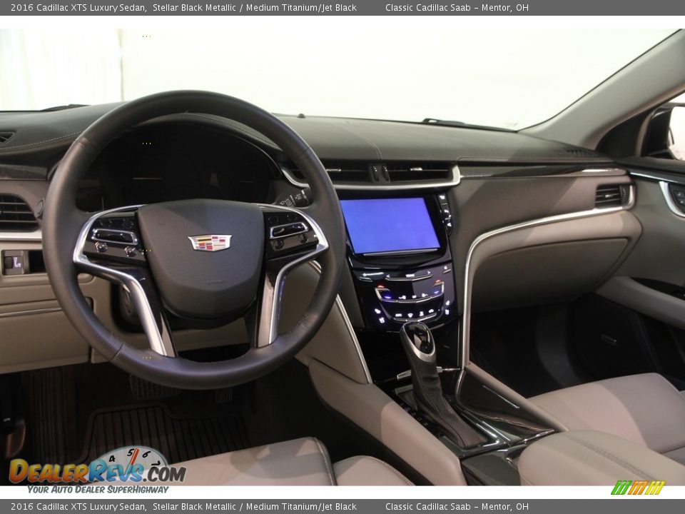 2016 Cadillac XTS Luxury Sedan Stellar Black Metallic / Medium Titanium/Jet Black Photo #6