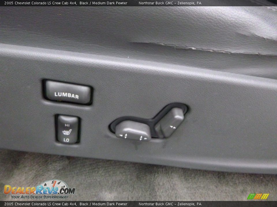 2005 Chevrolet Colorado LS Crew Cab 4x4 Black / Medium Dark Pewter Photo #17