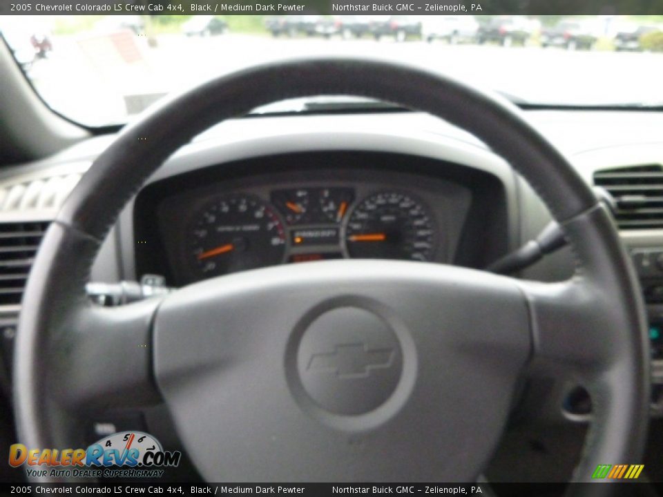 2005 Chevrolet Colorado LS Crew Cab 4x4 Black / Medium Dark Pewter Photo #24