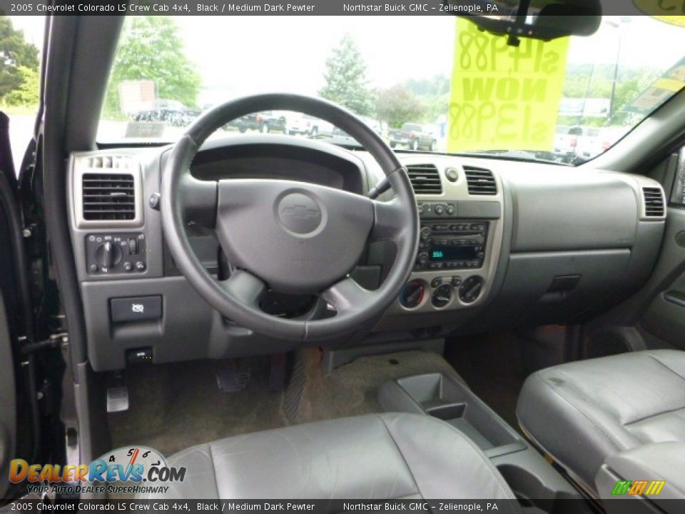 2005 Chevrolet Colorado LS Crew Cab 4x4 Black / Medium Dark Pewter Photo #29