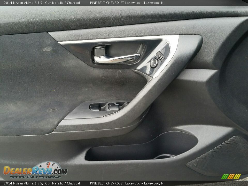 2014 Nissan Altima 2.5 S Gun Metallic / Charcoal Photo #11