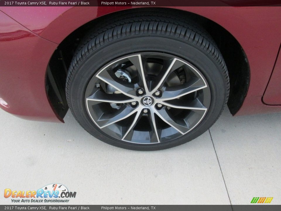 2017 Toyota Camry XSE Wheel Photo #11
