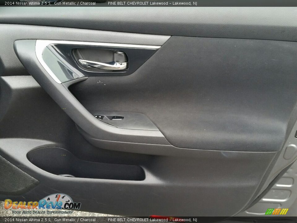 2014 Nissan Altima 2.5 S Gun Metallic / Charcoal Photo #22