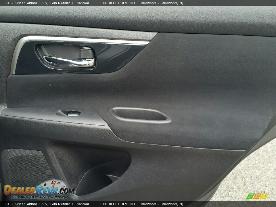 2014 Nissan Altima 2.5 S Gun Metallic / Charcoal Photo #26