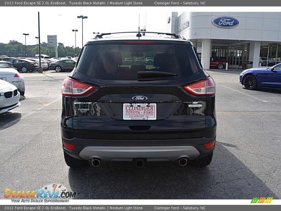 2013 Ford Escape SE 2.0L EcoBoost Tuxedo Black Metallic / Medium Light Stone Photo #4