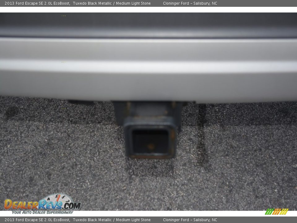 2013 Ford Escape SE 2.0L EcoBoost Tuxedo Black Metallic / Medium Light Stone Photo #8