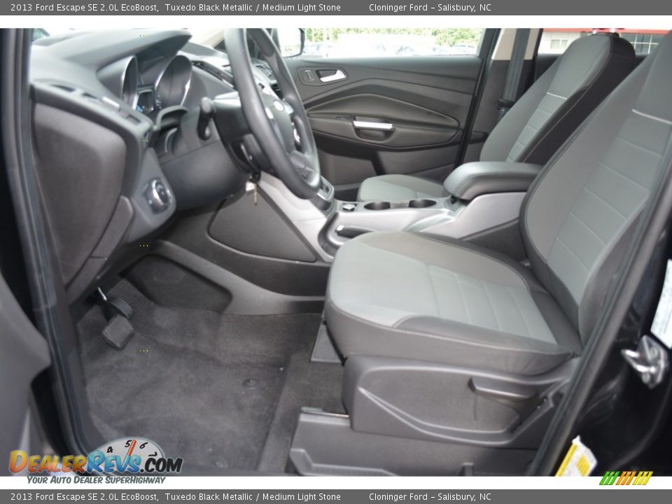 2013 Ford Escape SE 2.0L EcoBoost Tuxedo Black Metallic / Medium Light Stone Photo #10