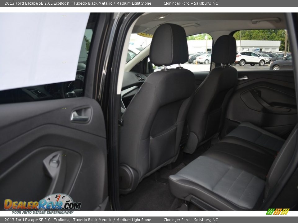 2013 Ford Escape SE 2.0L EcoBoost Tuxedo Black Metallic / Medium Light Stone Photo #12