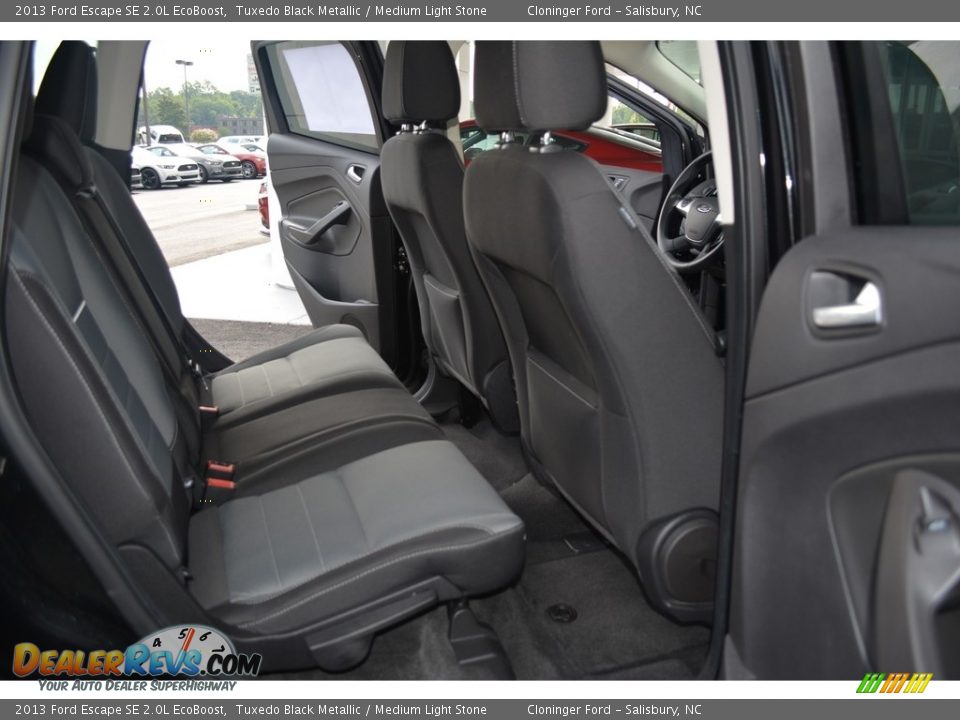 2013 Ford Escape SE 2.0L EcoBoost Tuxedo Black Metallic / Medium Light Stone Photo #14