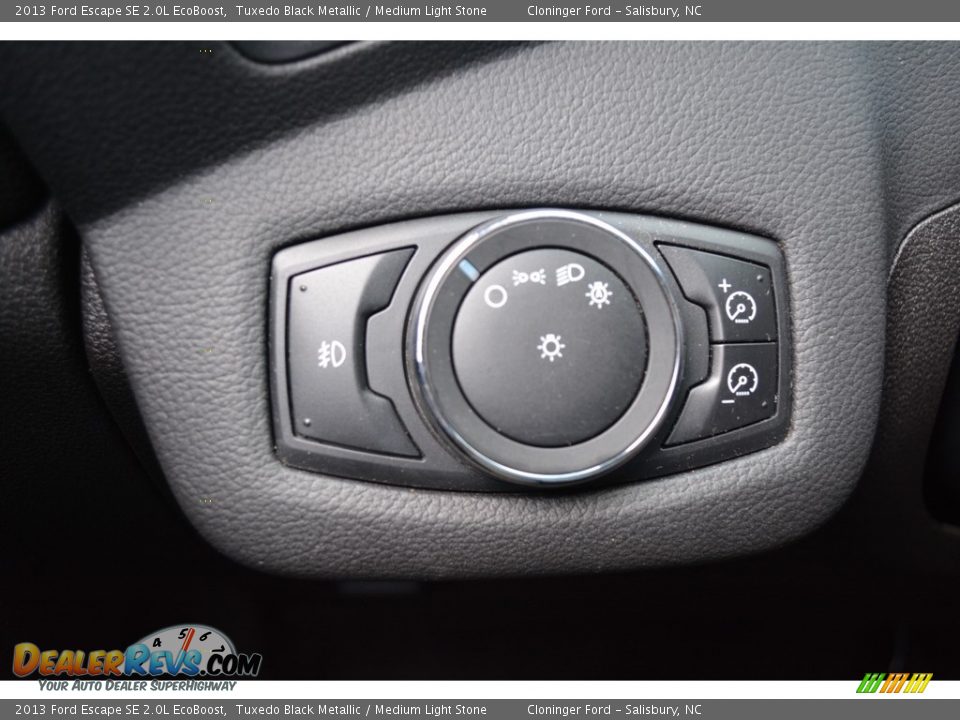 2013 Ford Escape SE 2.0L EcoBoost Tuxedo Black Metallic / Medium Light Stone Photo #22