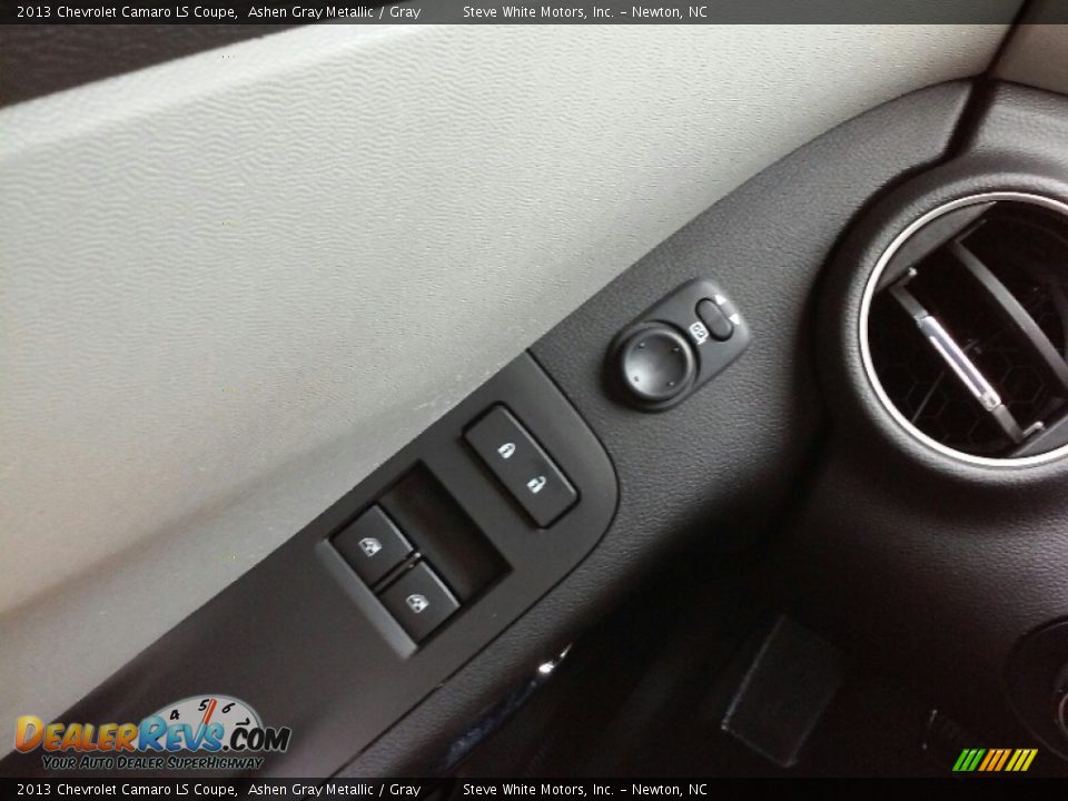 2013 Chevrolet Camaro LS Coupe Ashen Gray Metallic / Gray Photo #12