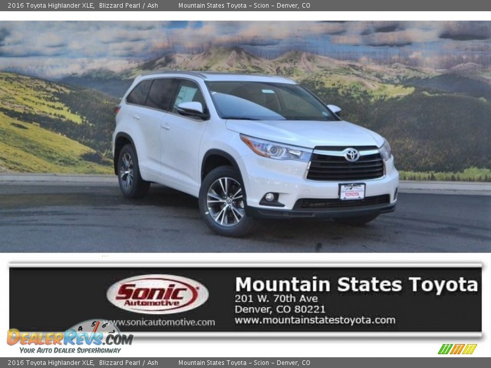 2016 Toyota Highlander XLE Blizzard Pearl / Ash Photo #1