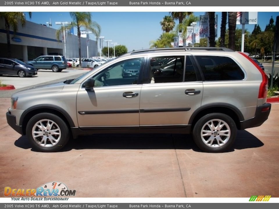 2005 Volvo XC90 T6 AWD Ash Gold Metallic / Taupe/Light Taupe Photo #9