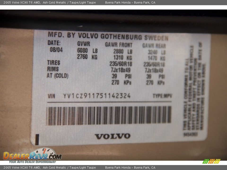 2005 Volvo XC90 T6 AWD Ash Gold Metallic / Taupe/Light Taupe Photo #34