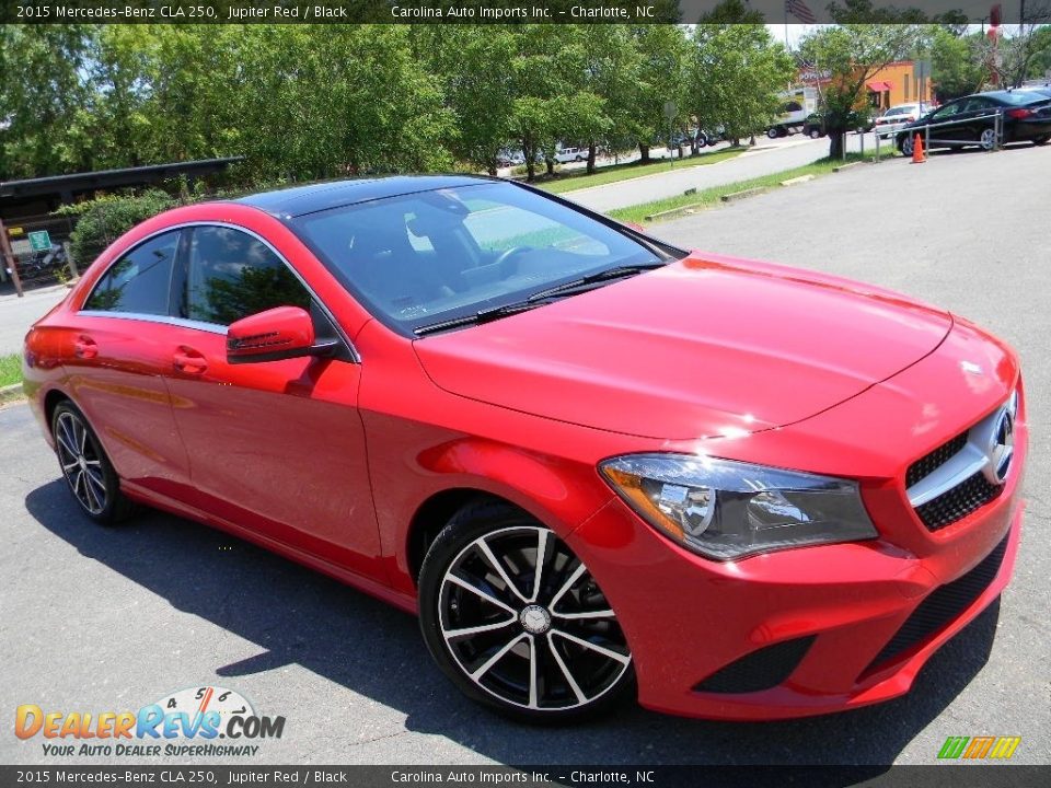 Front 3/4 View of 2015 Mercedes-Benz CLA 250 Photo #3