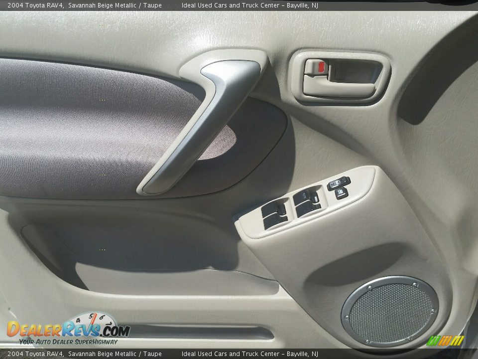 2004 Toyota RAV4 Savannah Beige Metallic / Taupe Photo #21