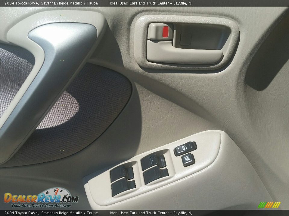 2004 Toyota RAV4 Savannah Beige Metallic / Taupe Photo #22