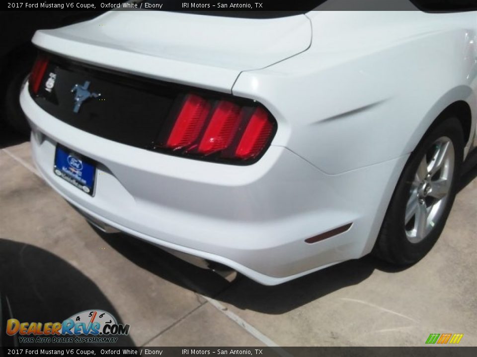 2017 Ford Mustang V6 Coupe Oxford White / Ebony Photo #14