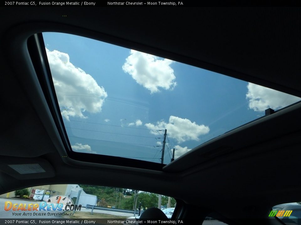 2007 Pontiac G5 Fusion Orange Metallic / Ebony Photo #11