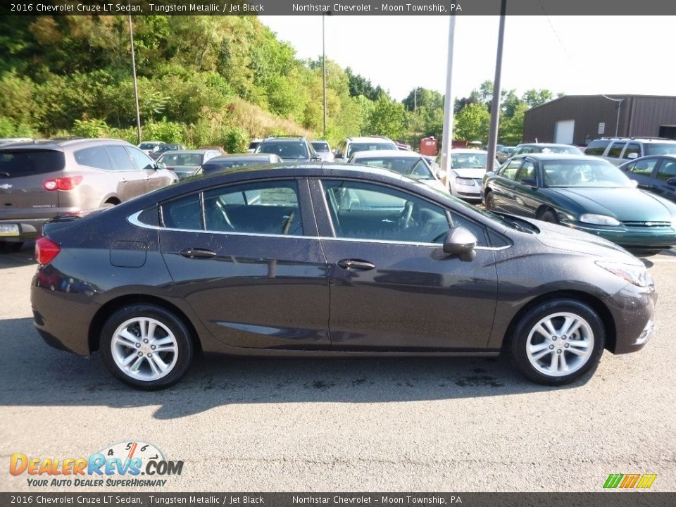 2016 Chevrolet Cruze LT Sedan Tungsten Metallic / Jet Black Photo #4