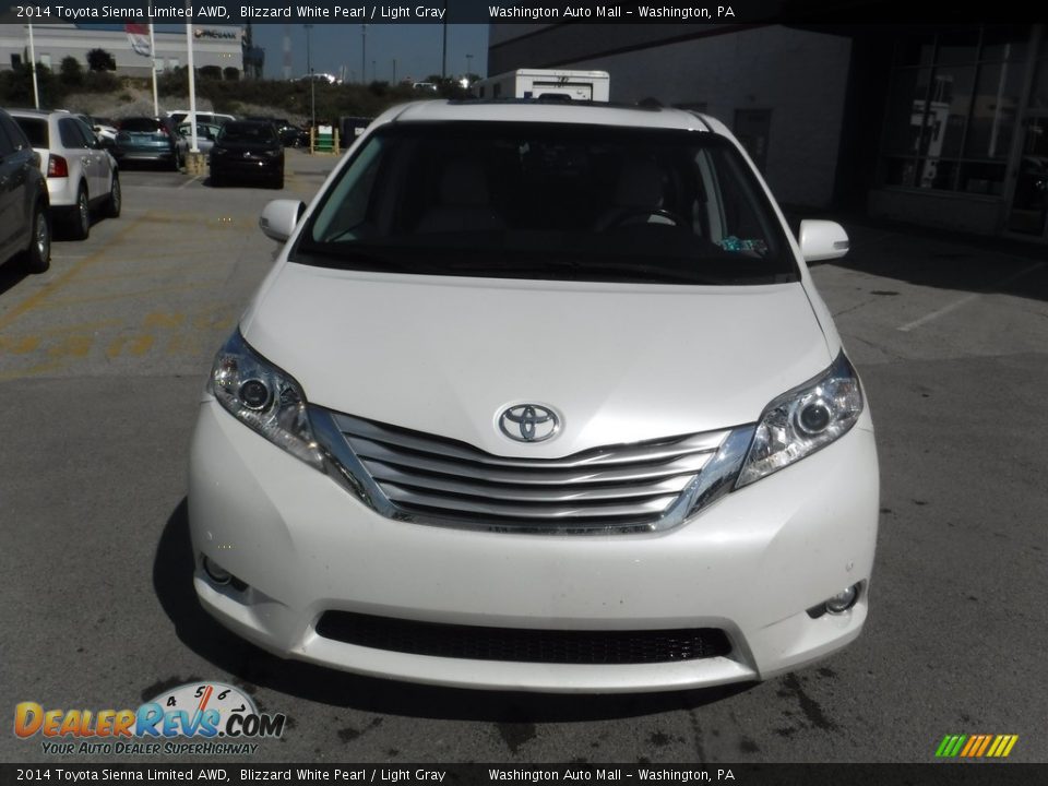 2014 Toyota Sienna Limited AWD Blizzard White Pearl / Light Gray Photo #4