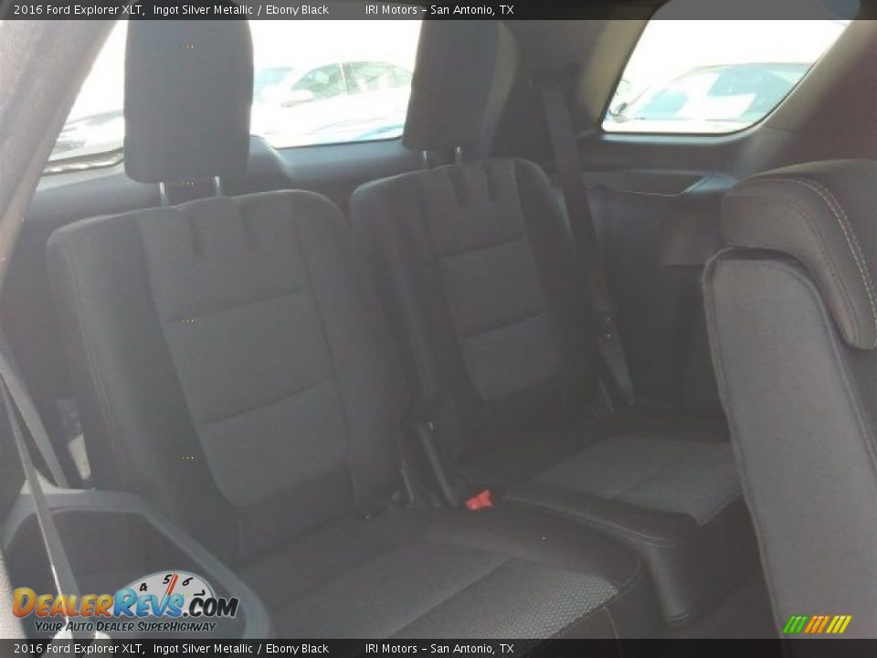 2016 Ford Explorer XLT Ingot Silver Metallic / Ebony Black Photo #17
