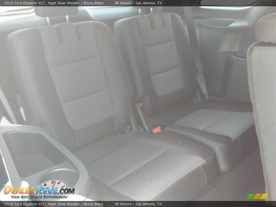 2016 Ford Explorer XLT Ingot Silver Metallic / Ebony Black Photo #18