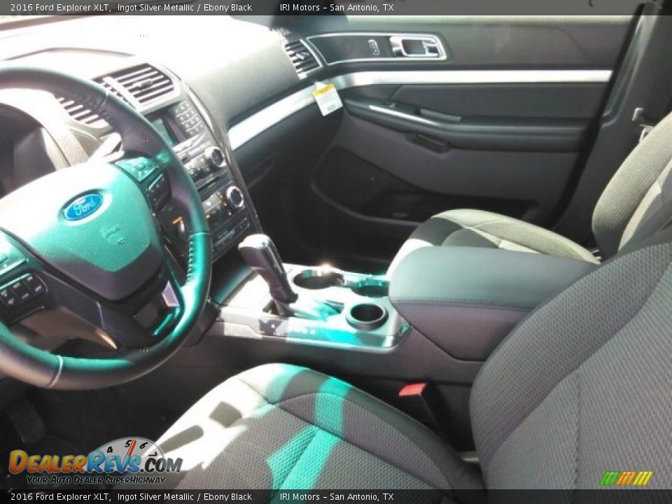 2016 Ford Explorer XLT Ingot Silver Metallic / Ebony Black Photo #33