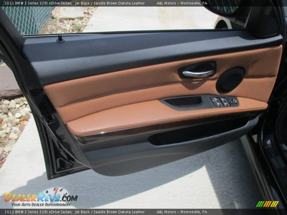 2011 BMW 3 Series 328i xDrive Sedan Jet Black / Saddle Brown Dakota Leather Photo #10