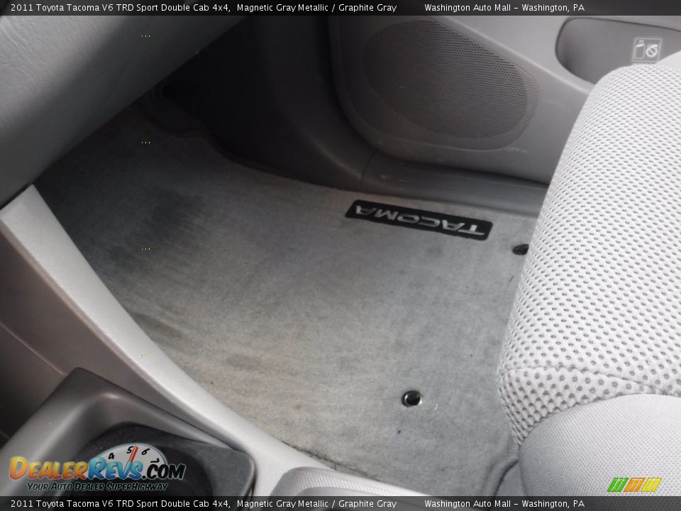 2011 Toyota Tacoma V6 TRD Sport Double Cab 4x4 Magnetic Gray Metallic / Graphite Gray Photo #18