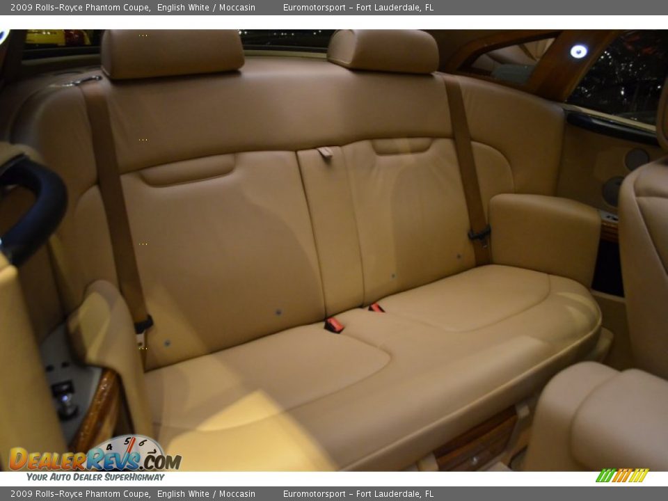 2009 Rolls-Royce Phantom Coupe English White / Moccasin Photo #20