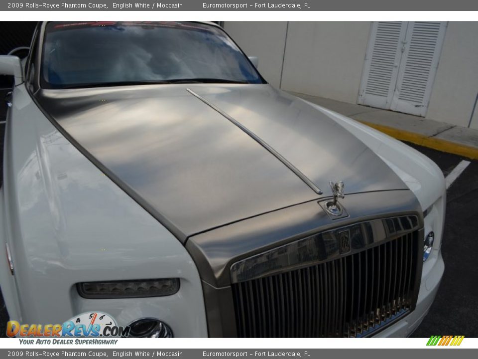 2009 Rolls-Royce Phantom Coupe English White / Moccasin Photo #70