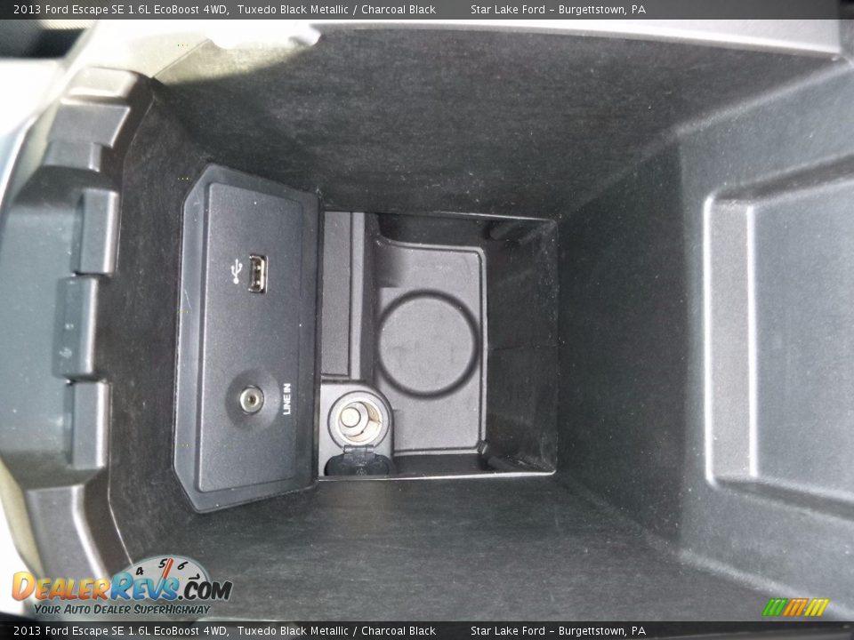 2013 Ford Escape SE 1.6L EcoBoost 4WD Tuxedo Black Metallic / Charcoal Black Photo #19